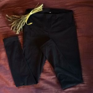 Yogalicious size medium, navy blue yoga pants